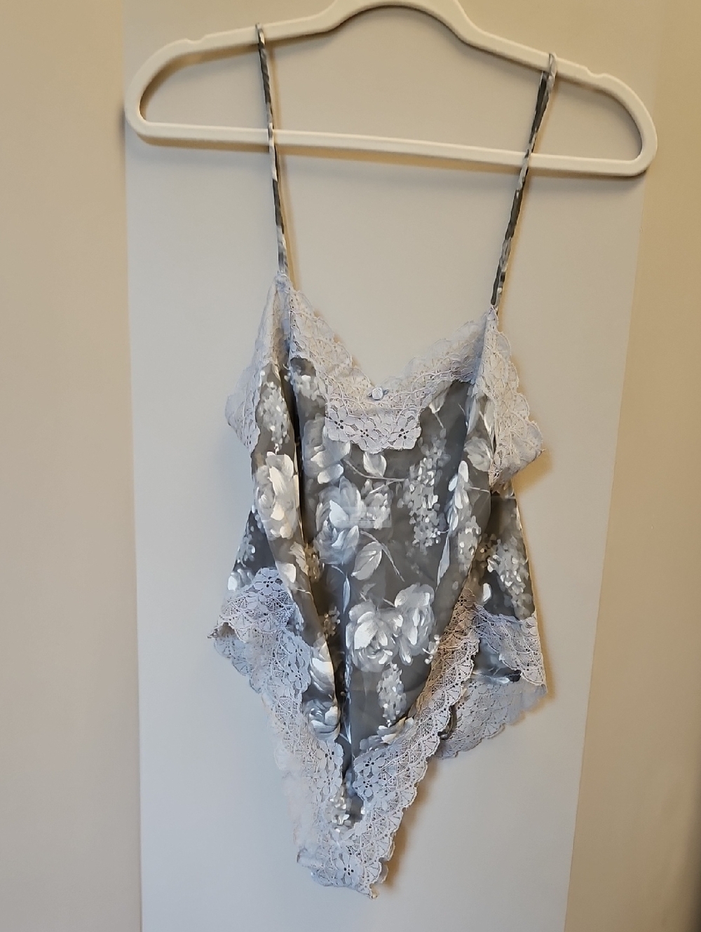 Oscar de la Renta White and Gray Teddy